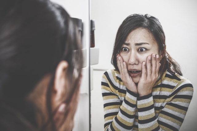 美肌の大敵 しみ そばかすはなぜできる 気になる老化は食事で予防しよう 配食のふれ愛