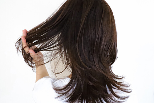 抜け毛を予防するための食事　元気な髪を育てるために必要な栄養は？